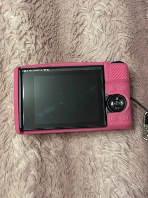 Canon PowerShot SX740 HS ����