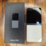 Samsung Galaxy Z Flip5