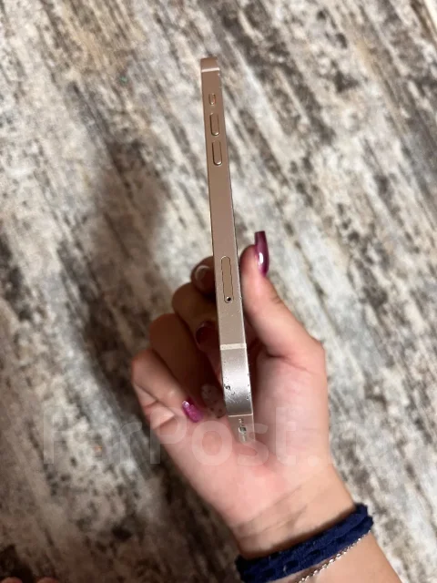 Apple iPhone 13. �/�, 128 ��, �����, 4G LTE ����