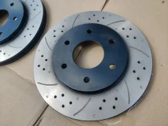 Infiniti. 8.0x32", 6x114.3, ET45, �� 66,1���. ����