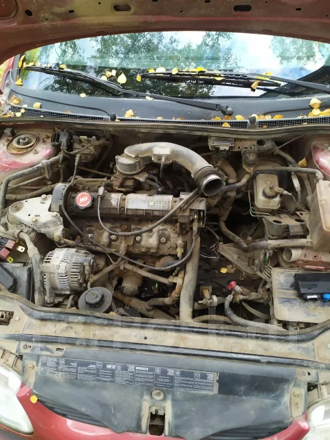 Renault Laguna ����