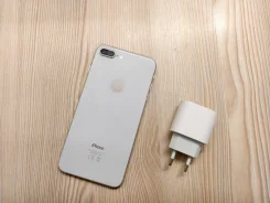 Apple iPhone 8 Plus. �/�, 256 ��, �����, 3G, 4G LTE, NFC, ������� �������, ������������ ������� ����