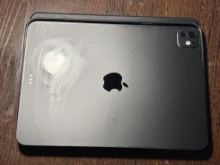 Apple iPad Pro 11 2024. 11 ������, ������ 256 �� ����