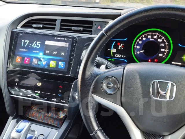 Honda Shuttle. ��������, ��������, 1.5 (110��.�.), ������, 142����. �� ����