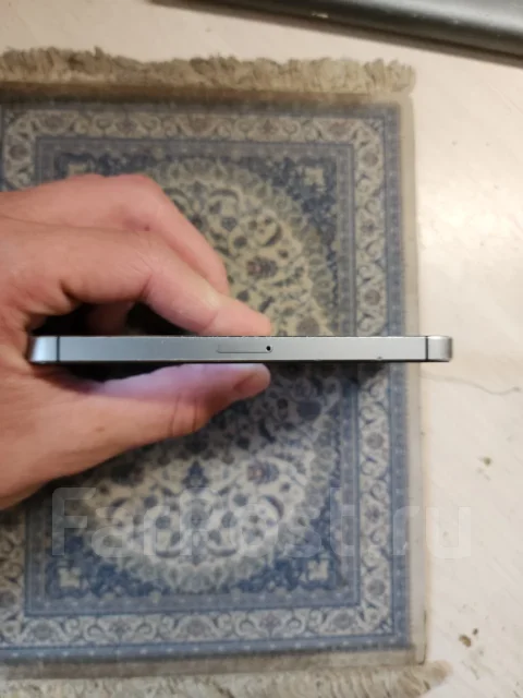 Apple iPhone 5s. �/�, 64 ��, �����������, ������, 3G, 4G LTE ����