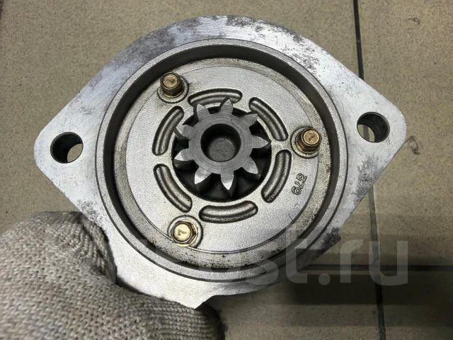������� Nissan 23300VW20B ����