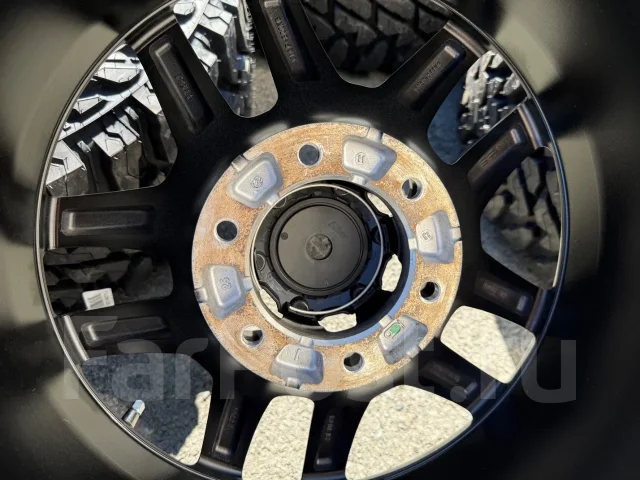 Kosei Barerock. 8.0x17", 6x139.7, ET25 ����