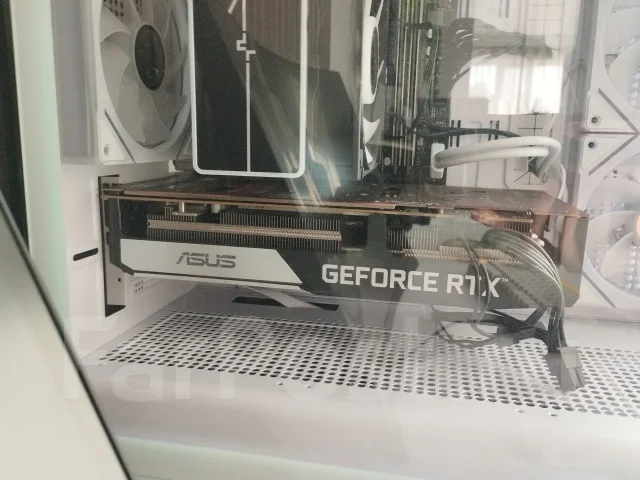 GeForce RTX 3060 Ti ����