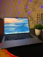 Apple MacBook Air 13 2025. 13.6", 4,4����, ��� 16 ��, ���� 256���, WiFi: 1, Bluetooth: 1 ����