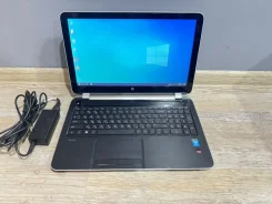 HP. 15.6", 1,6����, ��� 8 ��, ���� 750���, WiFi: 1, Bluetooth: 1, ����������� �� 2��. ����