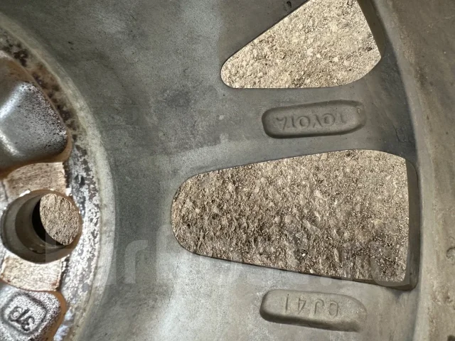 Toyota. 6.0x16", 5x114.3, ET50, �� 60,1���. ����