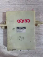 ���� ���������� ������-��������� Toyota Sprinter CE100 886501A460 ����