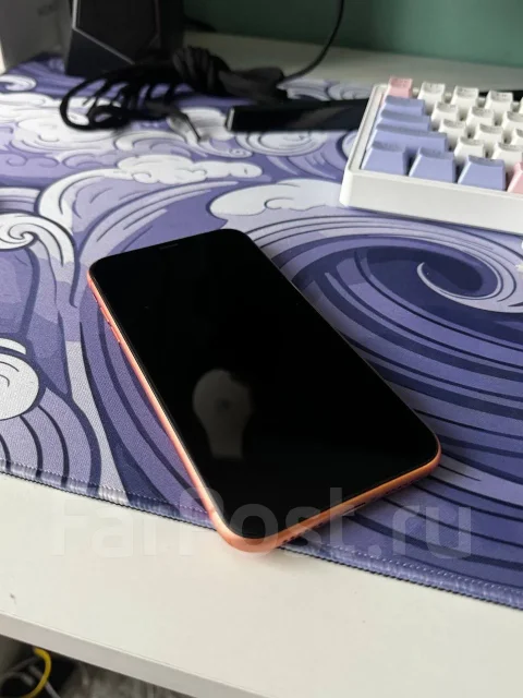 Apple iPhone Xr. �/�, 128 ��, �������, 3G, 4G LTE, ������� �������, ������������ ������� ����