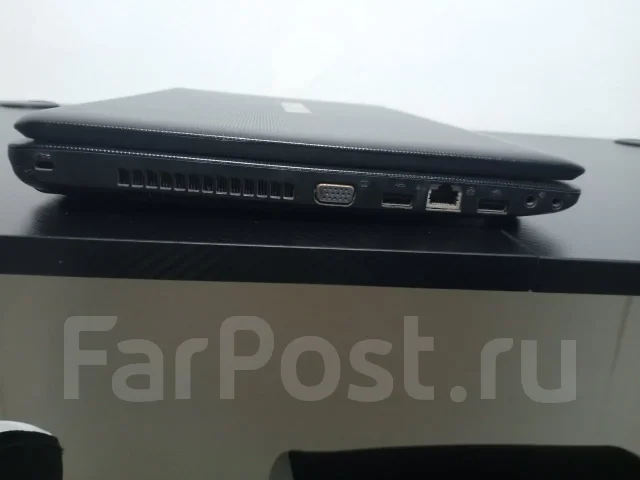 Toshiba Satellite. 15.6", 1,6����, ��� 8 ��, ���� 500���, WiFi: 1, ����������� �� 12��. ����