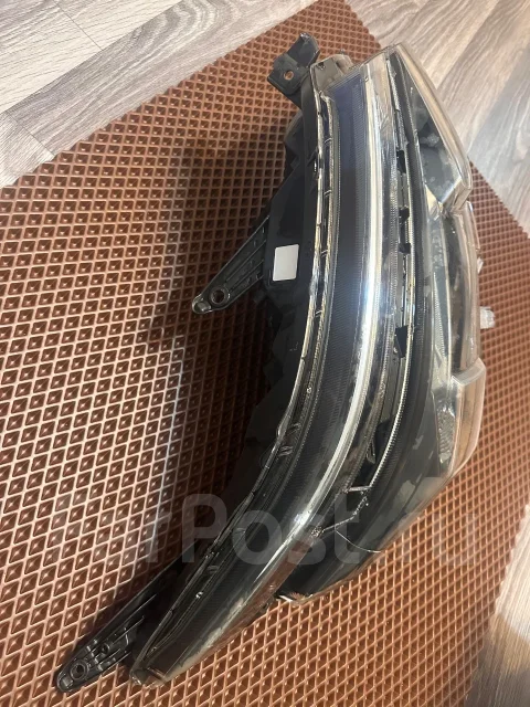 Toyota Voxy. ZRR80G, ZRR80W ����