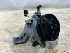 ���������� ������������ Subaru XV 2014 #277 [������ 92 356km] 73111FJ040 GP7 FB20 73111FJ040 ����