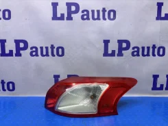������ � ����� Sportback Mitsubishi Ralliart 2011 8330A278, ������ 8330A278 ����