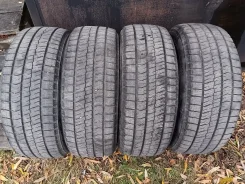 Bridgestone Blizzak VRX2. ������, ��� �����, 2023 ���, �/�, ����� 10 %. ��������� ����