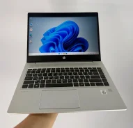 HP. 14", 2,4����, ��� 8 ��, ���� 256���, WiFi: 1, Bluetooth: 1, ����������� �� 8��. ����