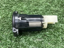 ������������� Toyota TANK 2017/12 8553052010 M900A 1KR-FE 8553052010 ����