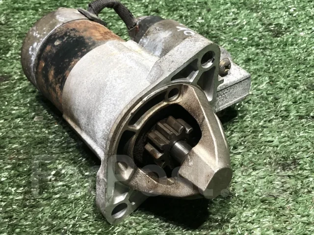 ������� Mazda MPV M000T80381 ����