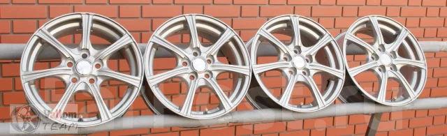 �-Wheels