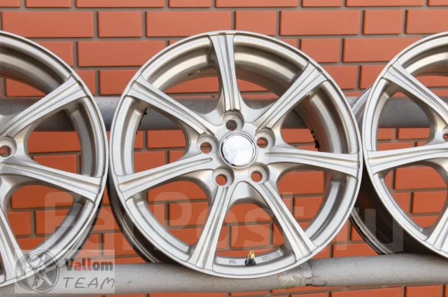 �-Wheels