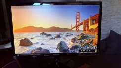 Samsung. 24", ���������� �� (LCD, LED, QLED) ����