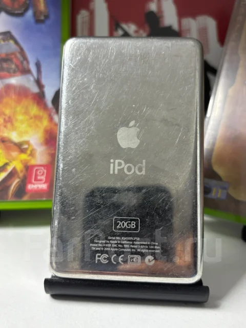 Apple iPod classic. ����