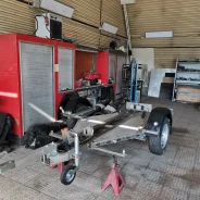 �����. �/�: 400���., �����: 560���. ����