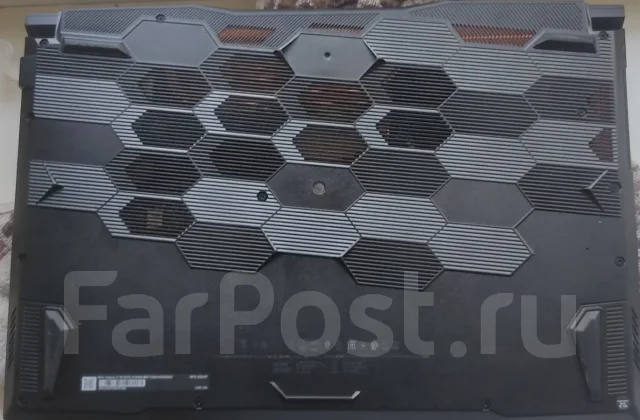 MSI Katana GF76. 17.3", 2,4����, ��� 16 ��, ���� 500���, WiFi: 1, Bluetooth: 1, ����������� �� 2��. ����