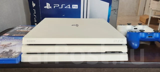 Sony PlayStation 4 Pro ����