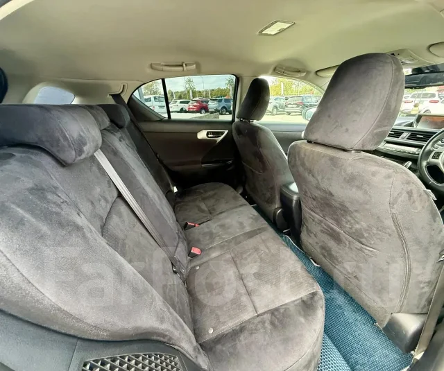 Lexus CT200h. �������, ��������, 1.8 (99��.�.), ������, 184 000����. �� ����