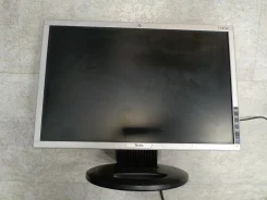 HP. 19", ���������� �� (LCD, LED, QLED) ����