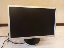 Samsung. 22", ���������� �� (LCD, LED, QLED) ����