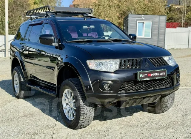 Mitsubishi Pajero Sport. �������, 4wd, 2.5 (178��.�.), ������, 370 000����. �� ����