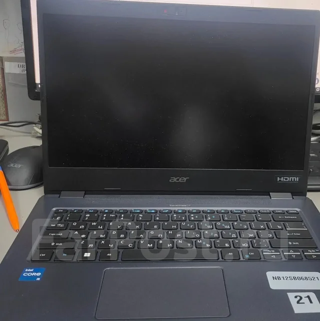 Acer TravelMate. 14" ����
