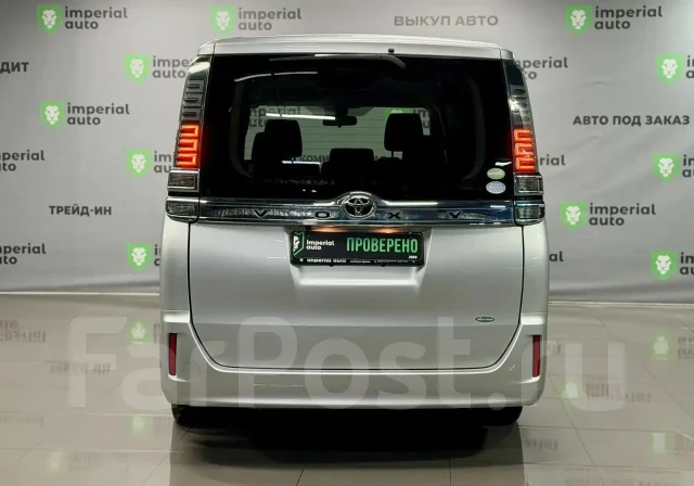 Toyota Voxy. �������, ��������, 2.0 (152��.�.), ������, 55 000����. �� ����