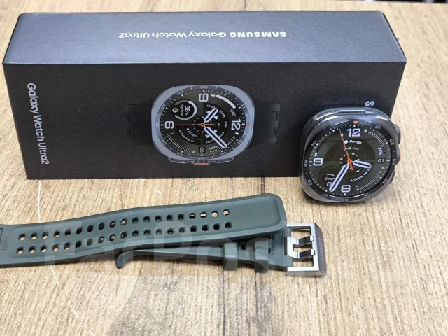 Samsung Galaxy Watch Ultra2 ����
