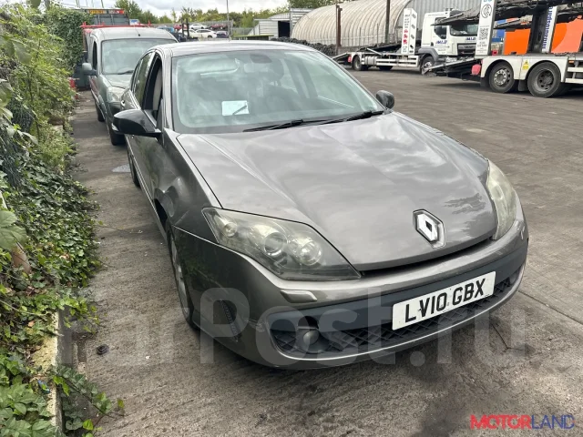 ������� Renault Laguna 3 2007-2015 21472647 8200568535 ����