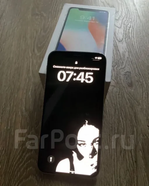 Apple iPhone X. �/�, 256 ��, �����, �����������, 5G ����