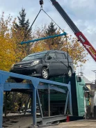 Toyota Isis. ZGM10, 2ZRFAE ����
