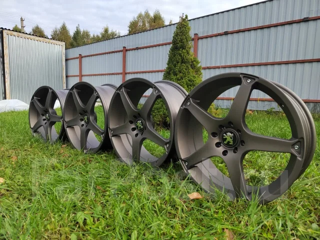 Devino. 7.5x18", 4x100, ET45, �� 65���. ����