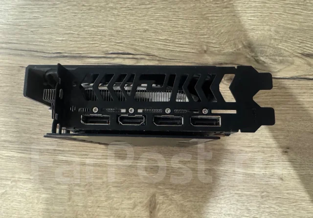 Radeon RX 6600 ����