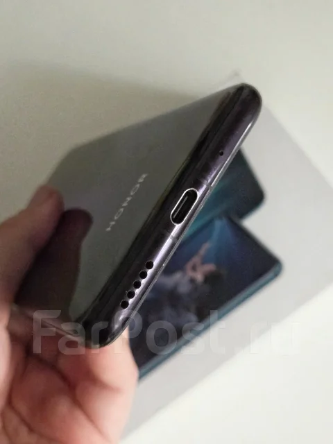 Honor 20 Pro. �/�, 256 ��, ����������, 4G LTE ����