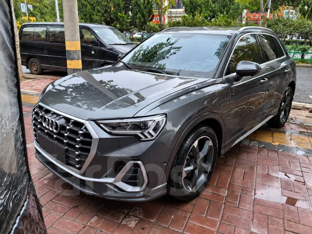 Audi Q3. �������, ��������, 1.4 (150��.�.), ������, 48 000����. ��, �/� ����