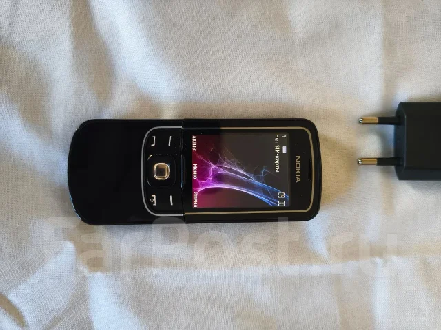 Nokia 8600 Luna. �/�, �� 8 ��, 3G ����