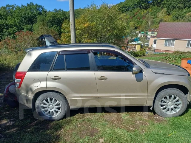 Suzuki Grand Vitara ����