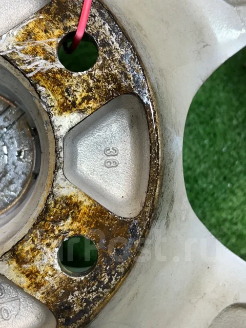 Violento. 7.0x17", 5x114.3, ET38, �� 73,1���. ����