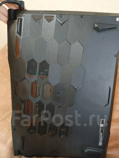 MSI Katana 17 B12UCX. 17.3", 2����, ��� 8 ��, ���� 238���, WiFi: 1, Bluetooth: 1, ����������� �� 5��. ����